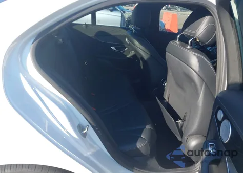 2015 Mercedes-Benz C 300 Sport 4Matic from USA, damaged, VIN 55SWF4KB7FU024156